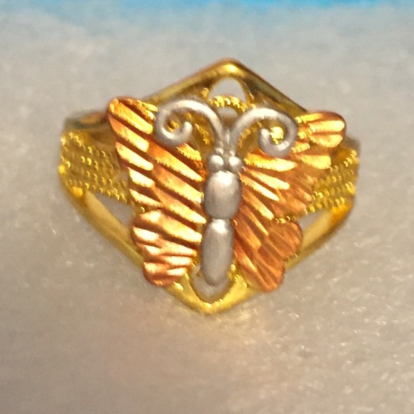 Tri Color Butterfly 🦋 Ring - Picture 1 of 2